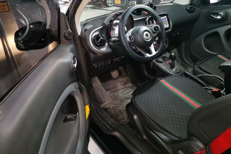 Used smart fortwo 2016 1.0L Grey Ranger Special Edition
