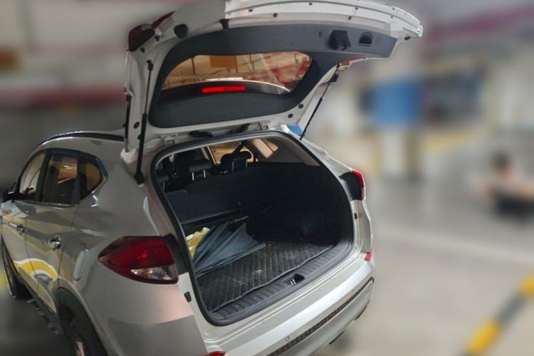 Used Hyundai Tucson 2018 1.6T Dual-Clutch Two-Wheel Drive 15th Anniversary Special Edition
