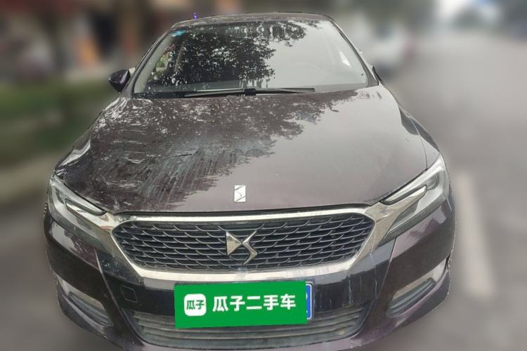 Used DS 5LS 2014 1.8L Manual Comfort Version VTi140
