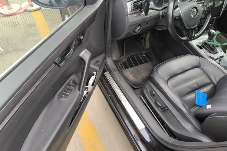 Used Volkswagen Passat 2016 280TSI DSG Prestige Edition Driver Seat