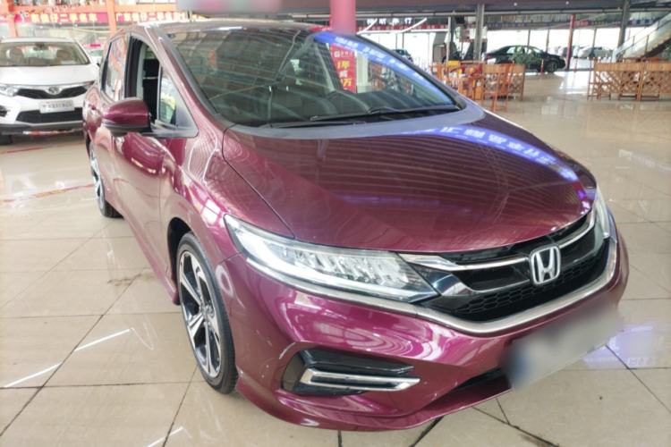 Used Honda Jade 2017 210 TURBO CVT Luxury Edition 5 Seats Front Right 45 Deg