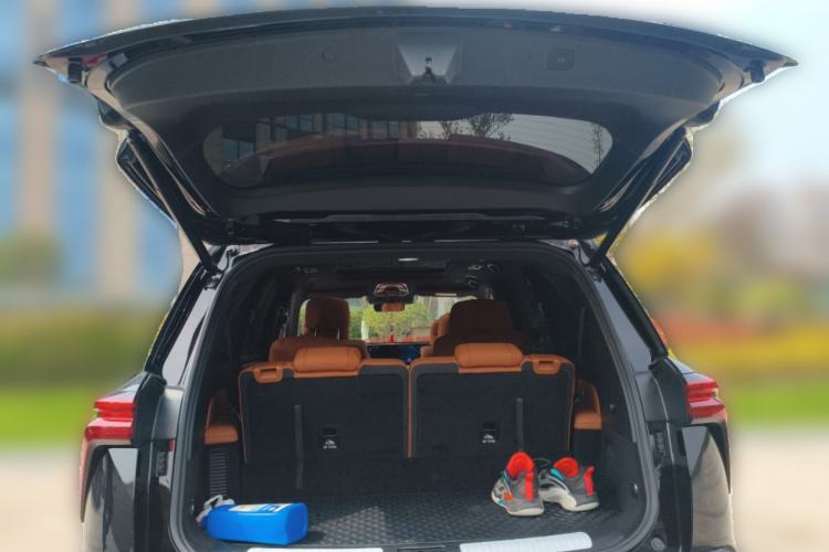 Used Wey Lanshan 2023 Four-Wheel Drive Ultra-Long Range Version Trunk