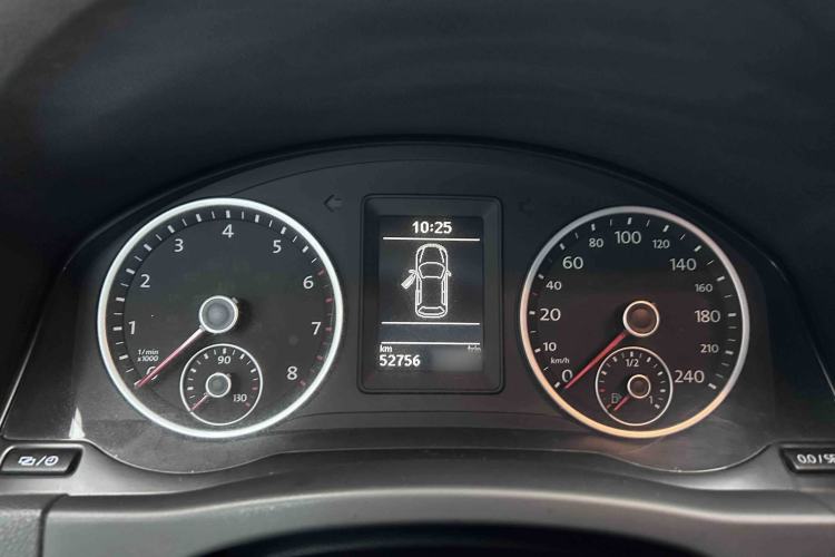 Used Volkswagen Tiguan L 2016 300TSI Automatic Two-Wheel Drive Trend Edition