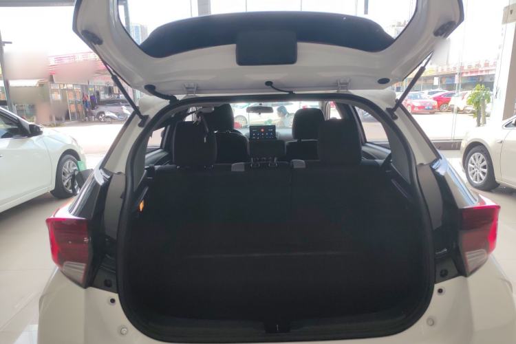 Used Toyota YARiS L Zhi Xuan 2021 X-Trail 1.5L CVT Leading Edition
