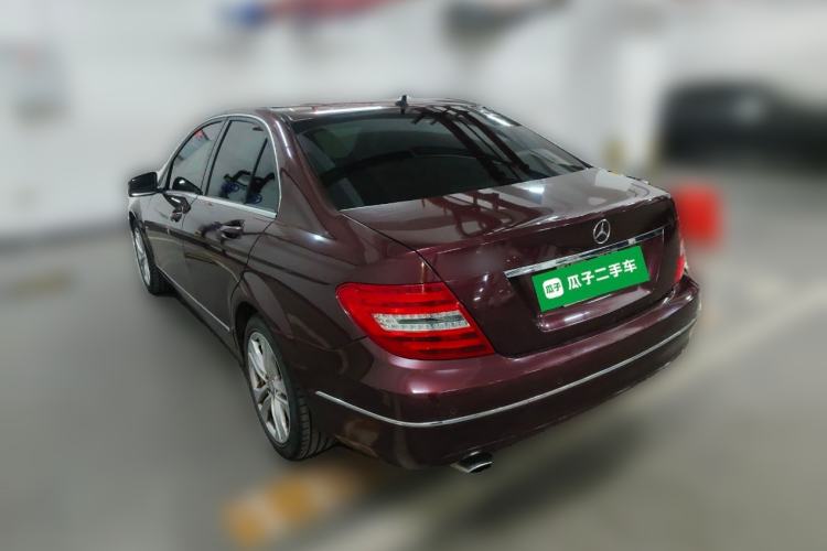 Used Mercedes-Benz C-Class 2011 C 200 CGI Fashion Model Rear Left 45 Deg