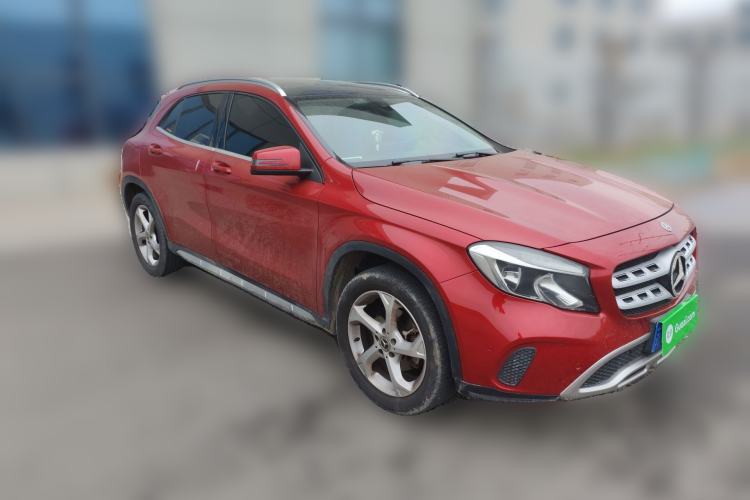 Used Mercedes-Benz GLA 2019 GLA 200 Dynamic Edition Front Right 45 Deg