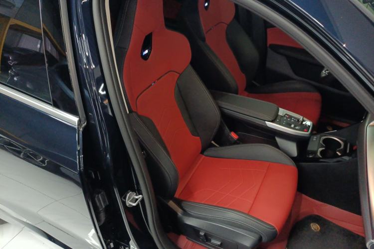 Used BMW iX1 2025 xDrive30L M Sport Midnight Edition Package
