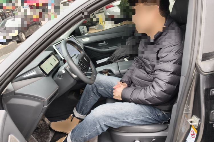 Used Deepal SL03 2022 1.5L 1200 Extended-Range Version Left Front Seat