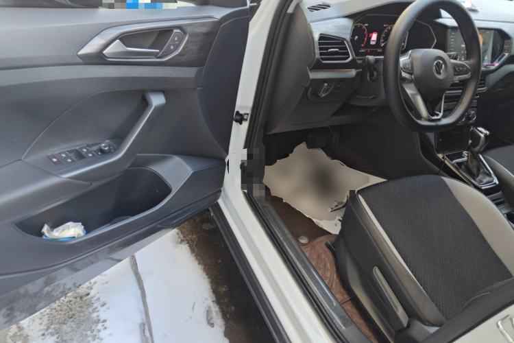 Used Volkswagen Tacqua 2020 1.5L Automatic Yue