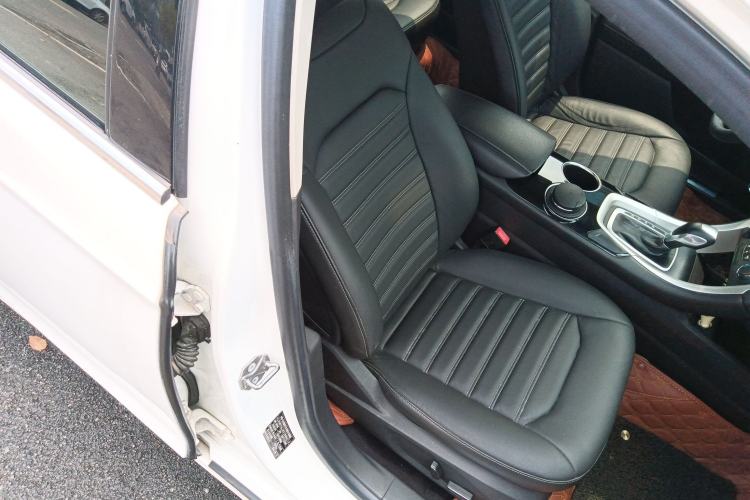 Used Ford Mondeo 2013 1.5L GTDi180 Fashion Edition Right Front Seat