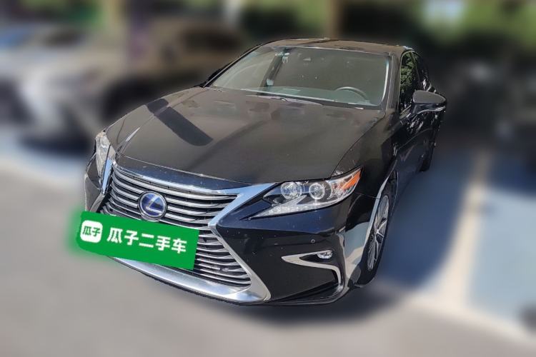 Used Lexus ES 2015 300h Comfort Edition