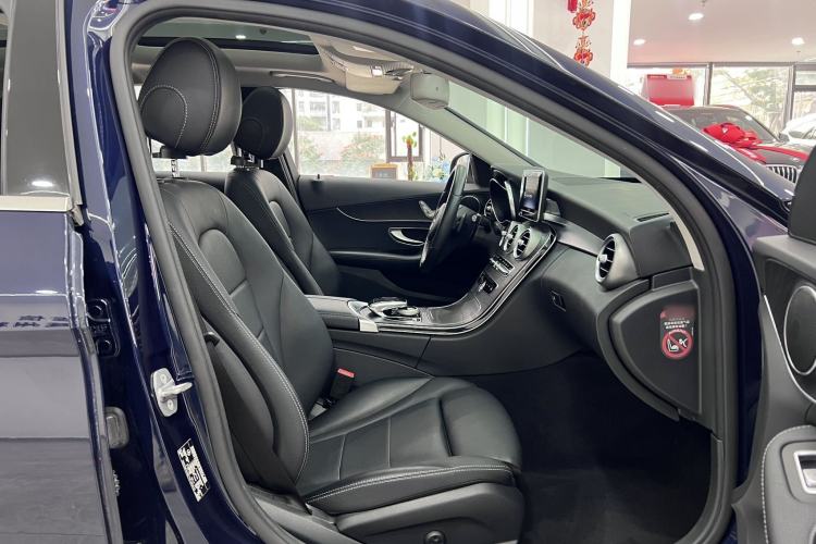 Used Mercedes-Benz C-Class (Import) 2017 Facelift C 180 Estate