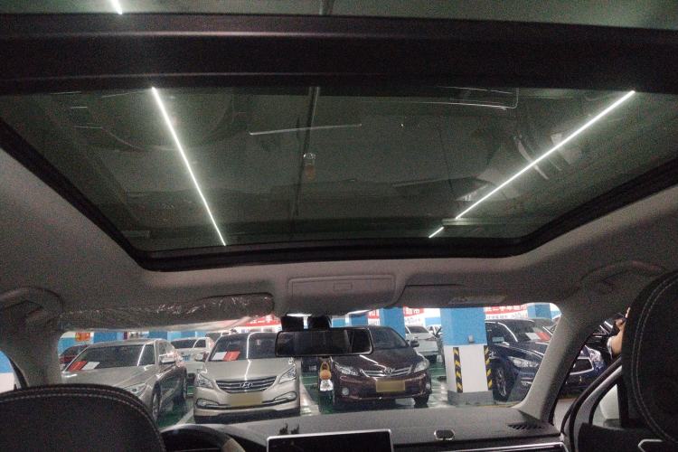 Used Volkswagen Tiguan L 2023 300TSI Automatic Two-Wheel Drive Smart Edition
