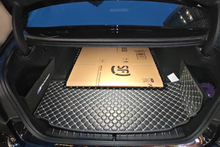 Used BMW 5 Series New Energy 2020 Mileage Upgrade Version 530Le Luxury Package