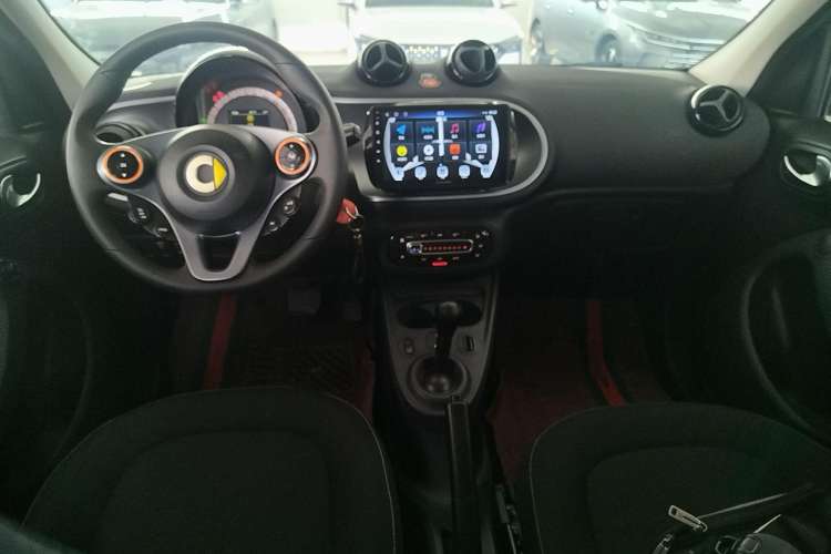 Used smart forfour 2016 1.0L 52 kW Passion Edition