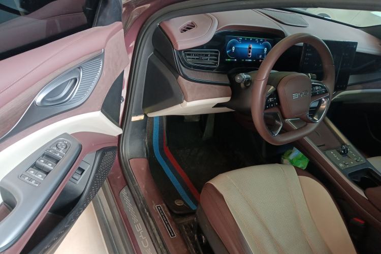 Used BYD Seal 2023 DM-i 1.5L 121km Prestige Model