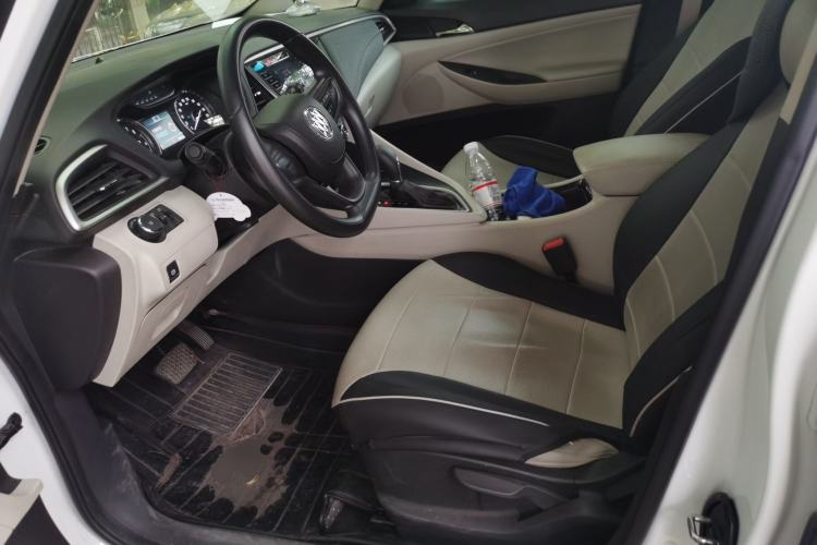 Used Buick GL6 2018 18T 6-Seater Elite Model
