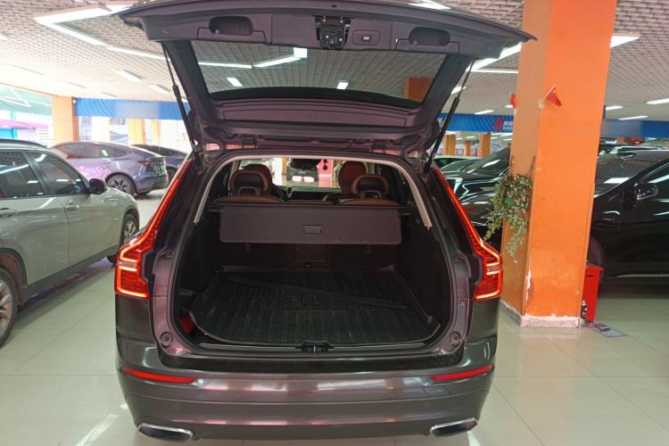 Used Volvo XC60 2019 T5 4x4 Smart Edition China VI Standard