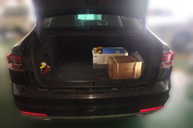 Used Volkswagen Phideon 2018 Revised Version 380TSI Two-Wheel Drive Business Edition
