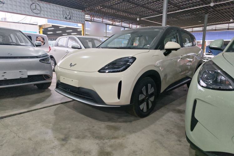 Used Wuling Bingo S 2025 Model 430km Deluxe Edition