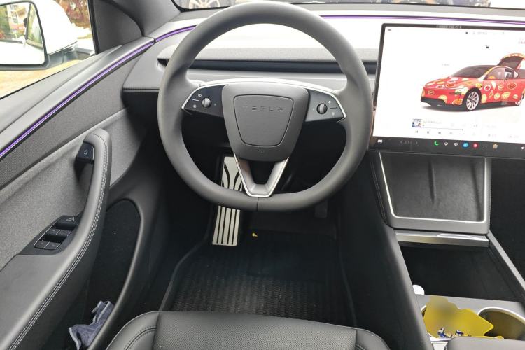 Used Tesla Model Y 2026 Rear-Drive Model
