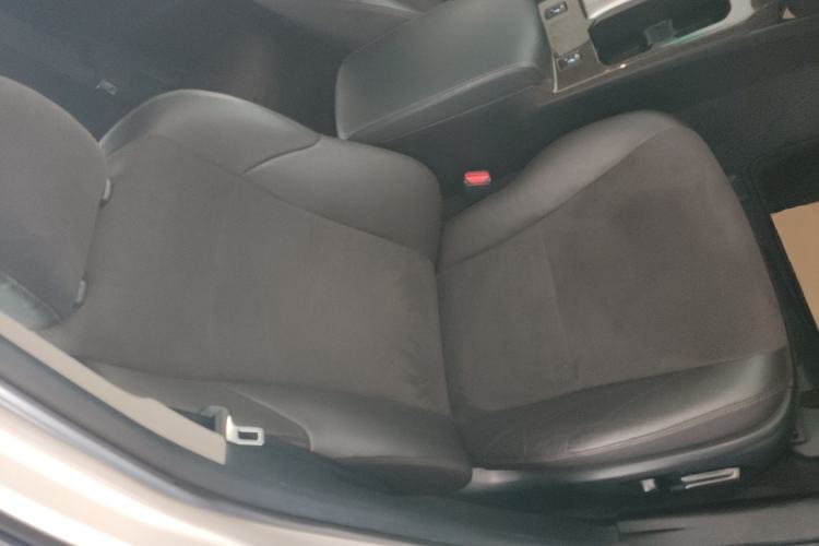 Used Toyota Reiz 2013 2.5V Shangrui Edition Right Front Seat