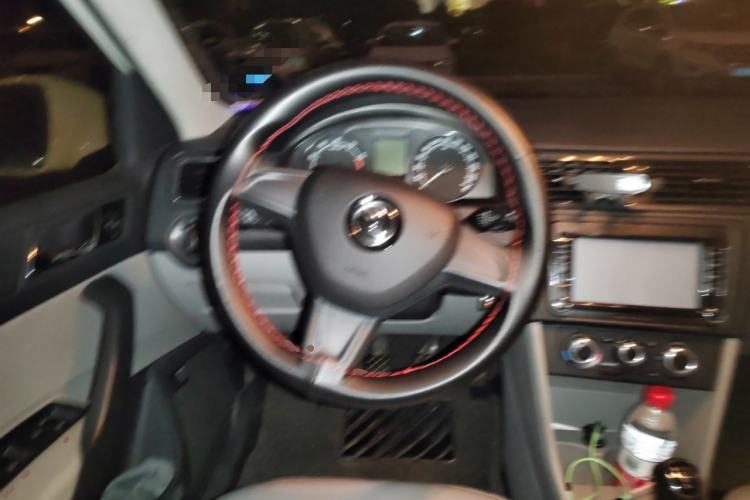 Used Skoda Rapid 2016 1.6L Manual Trend Edition
