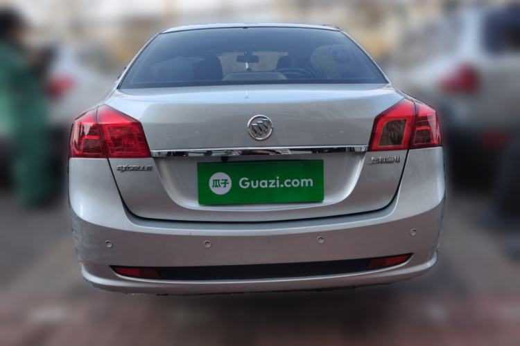 Used Buick Excelle 2011 1.6 LE-AT Rear