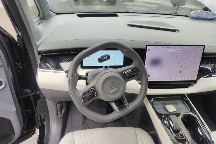 Used Zeekr 009 2024 Six-Seat Executive Version 4WD 108 kWh Steering Wheel