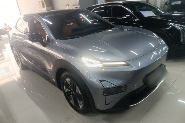 Used Deepal S05 2024 510 Plus Pure Electric Version Front Right 45 Deg