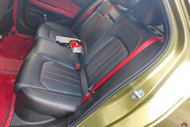 Used GAC Trumpchi EMPOW 2021 270T DCT J16 Version Left Rear Seat