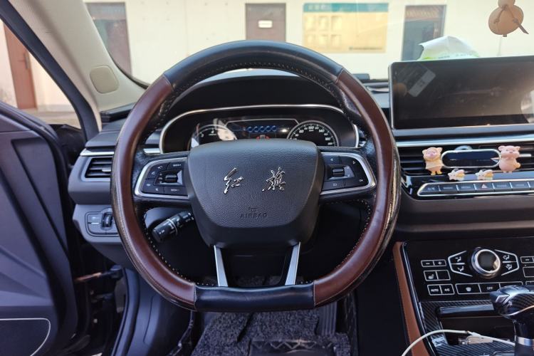 Used Hongqi H5 2018 30TD Smart Connect Dynamic Edition Steering Wheel