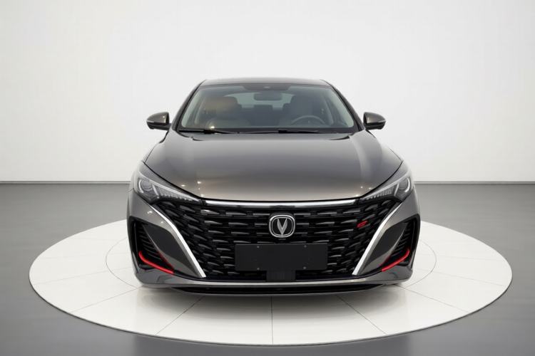 Used CHANGAN Eado 2023 Changan Edition PLUS Blue Whale NE 1.4T GDI DCT Prestige Version Front