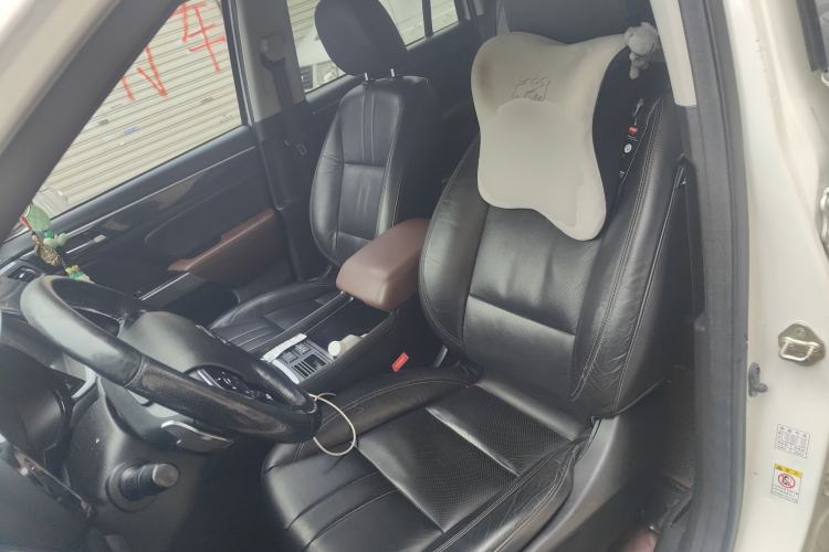 Used GAC Trumpchi GS7 2017 320T Two-Wheel-Drive Luxury Smart Connectivity Model