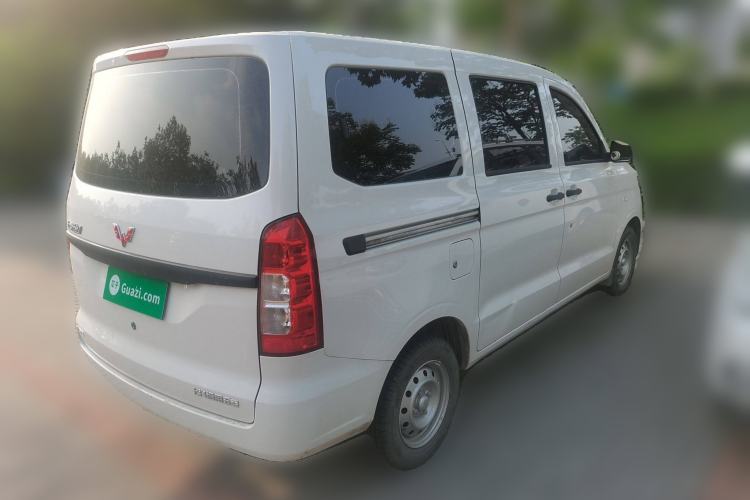 Used Wuling Hongguang V 2022 1.5L Jingqu Edition Electric-Assist LAR