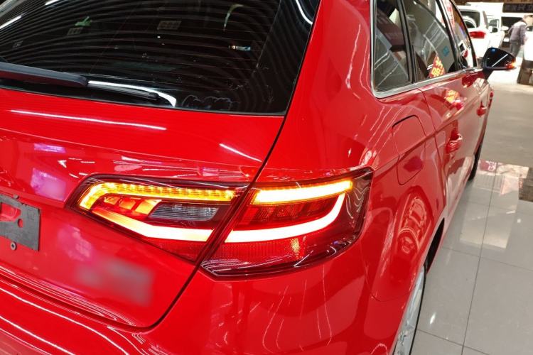 Used Audi A3 2015 Sportback 35 TFSI Millionth Anniversary Comfort Model
