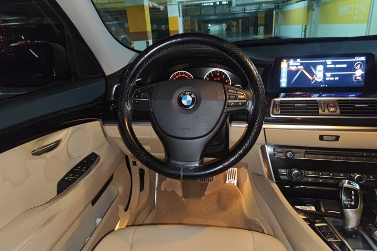 Used BMW 5 Series GT 2011 535i Elegant Edition
