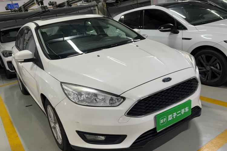 Used Ford Focus 2018 Two-Door Classic EcoBoost 125 Manual - Supercharged Style SmartDrive Edition
