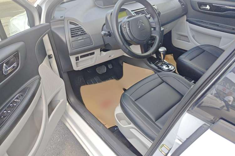 Used Citroen C-Quatre 2013 Sedan 1.6L Automatic Prestige Model
