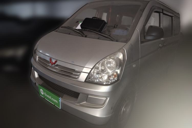 Used Wuling Rongguang S 2021 1.2L Base Model 5-Seater LSI