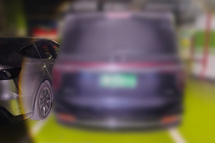 Used Hongqi HQ9 2023 2.0T Smart Connect Flagship Edition
