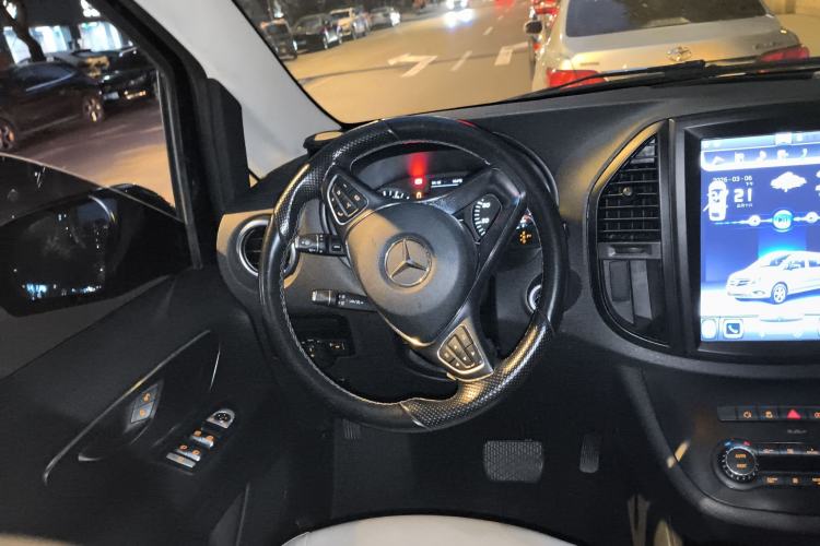 Used Mercedes-Benz Vito 2016 2.0T Business Edition Steering Wheel