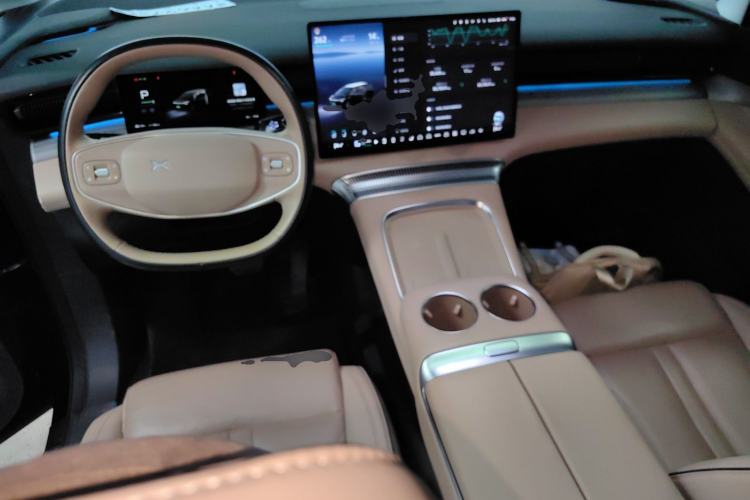 Used XPeng X9 2024 610 Long-Range Pro
