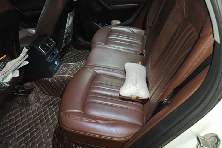 Used Audi Q5L 2018 40 TFSI Prestige Edition China VI Emission Standard Left Rear Seat