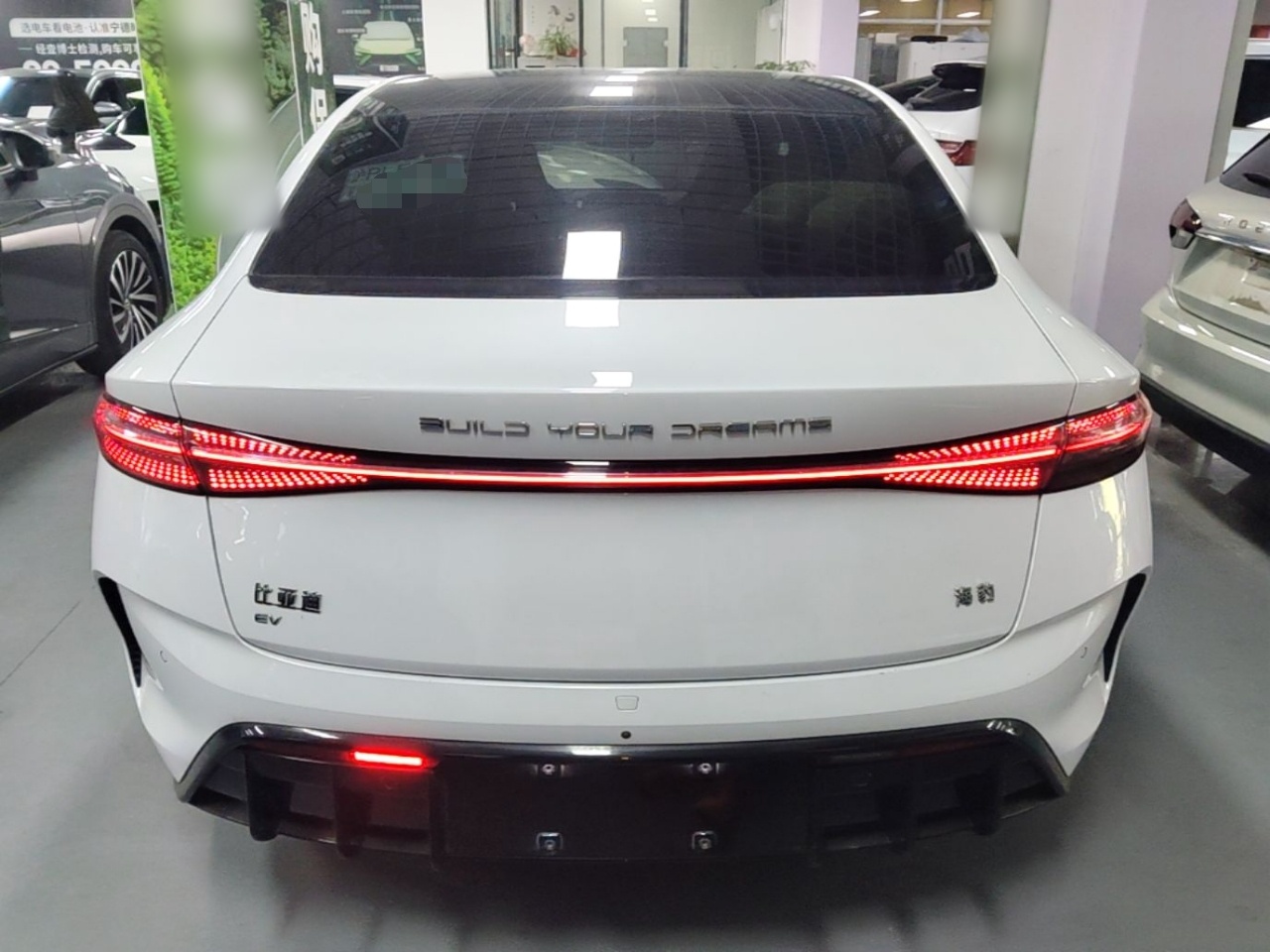 BYD Seal 2022 700 km Long-Range Rear-Wheel-Drive Version — снимка 5