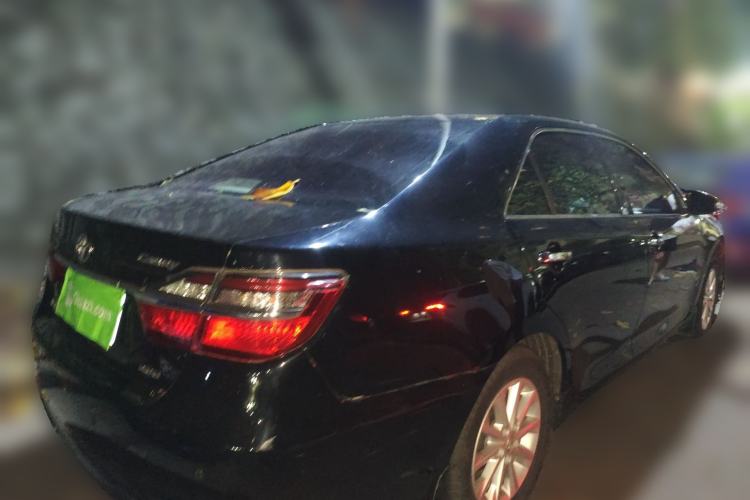 Used Toyota Camry 2015 2.0G Premier Edition
