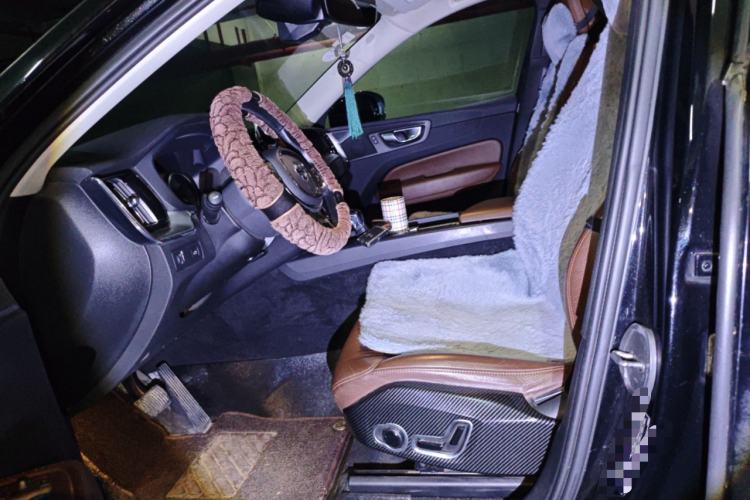 Used Volvo XC60 2019 T5 4x4 Smart Edition China V Standard
