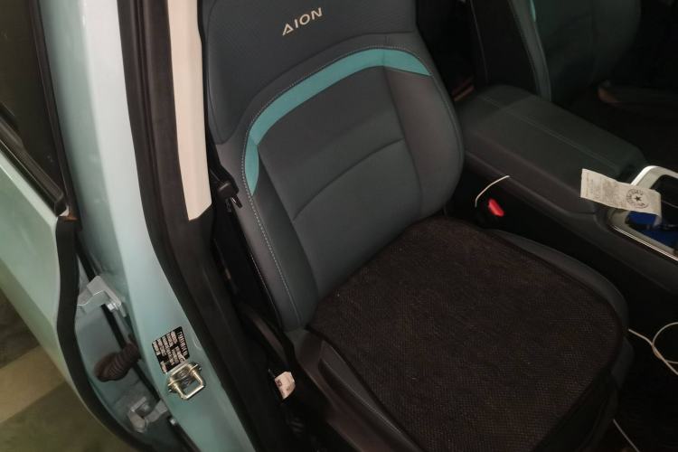 Used AION Y 2022 Plus 70 Tech Edition
