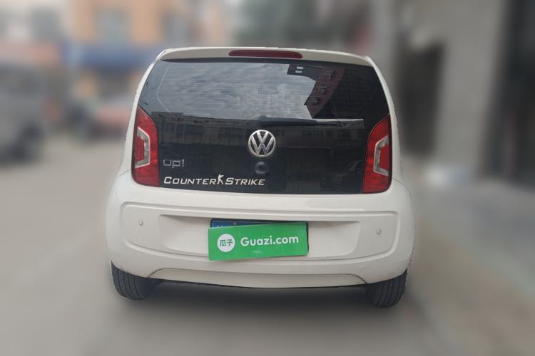 Used Volkswagen up! 2015 1.0L move up!
