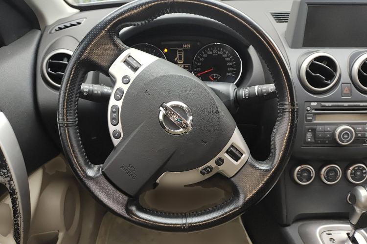 Used Nissan Qashqai 2012 2.0 XV LE CVT 2WD
